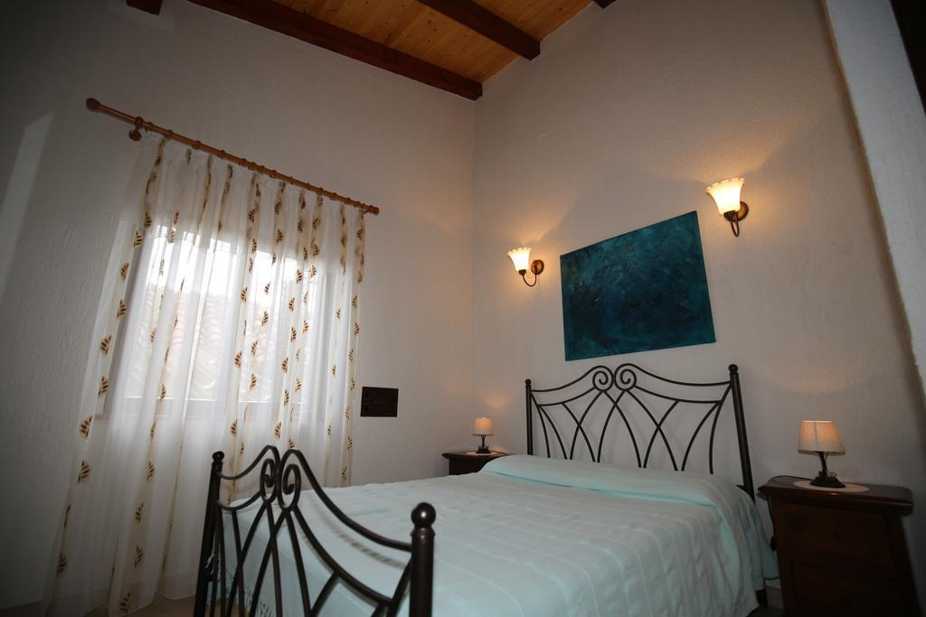 Apartment La Roza Funtana Luaran gambar